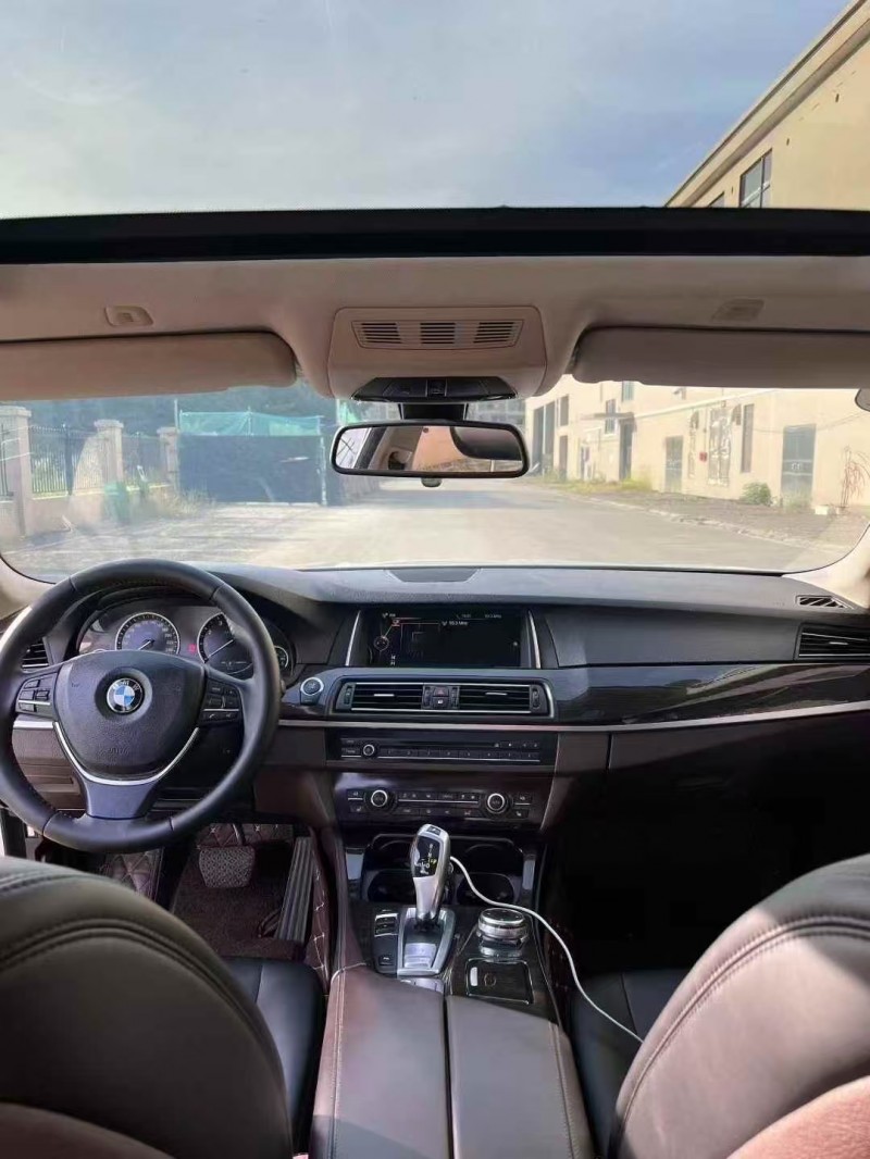 广州15年宝马5系5