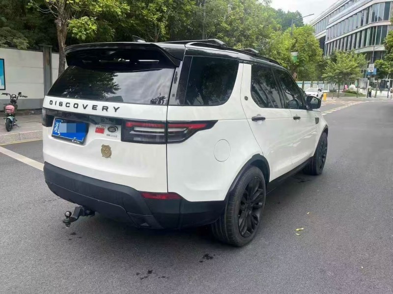 广州19年路虎发现8