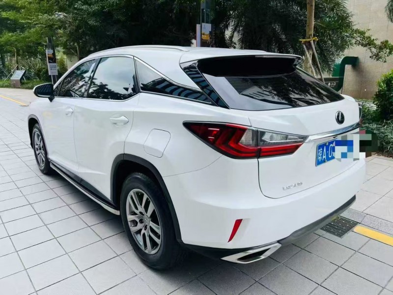 深圳16年雷克萨斯RX8