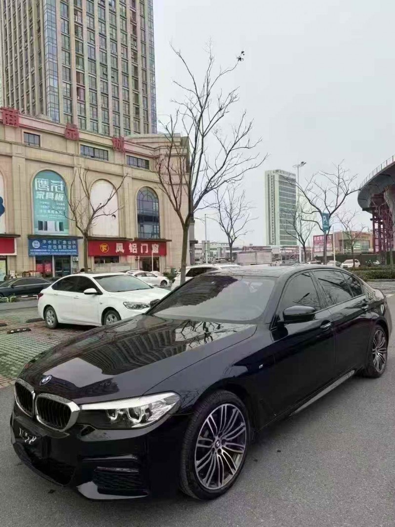 襄阳17年宝马5系2