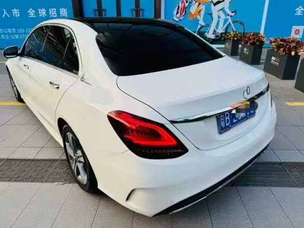 深圳19年奔驰C8