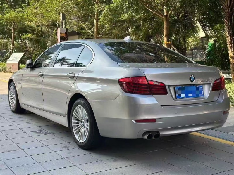 深圳16年宝马5系8