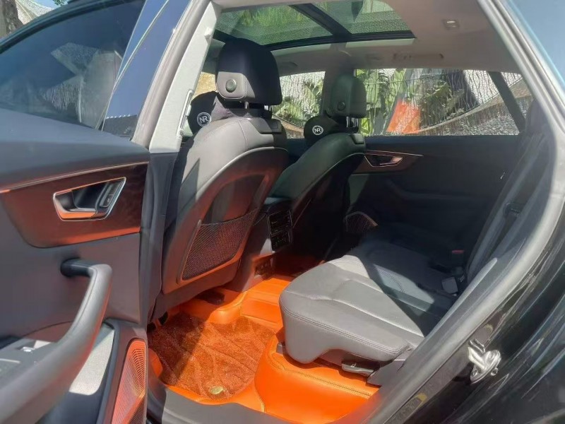 广州22年奥迪Q87