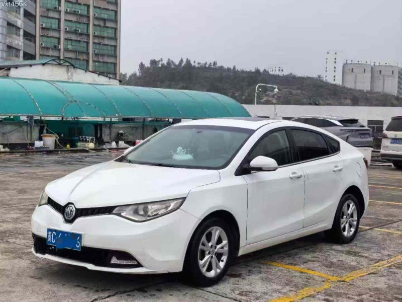 东莞17年名爵锐行2