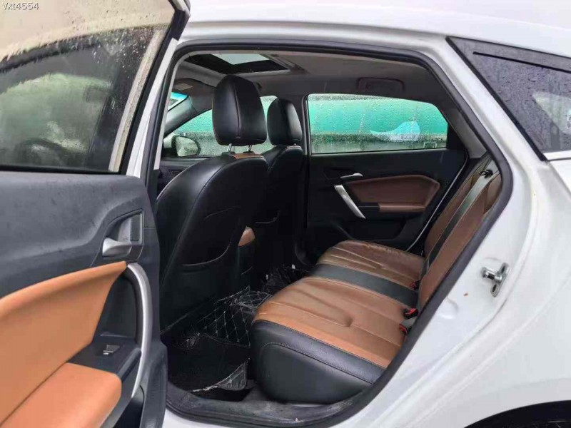 东莞17年名爵锐行6