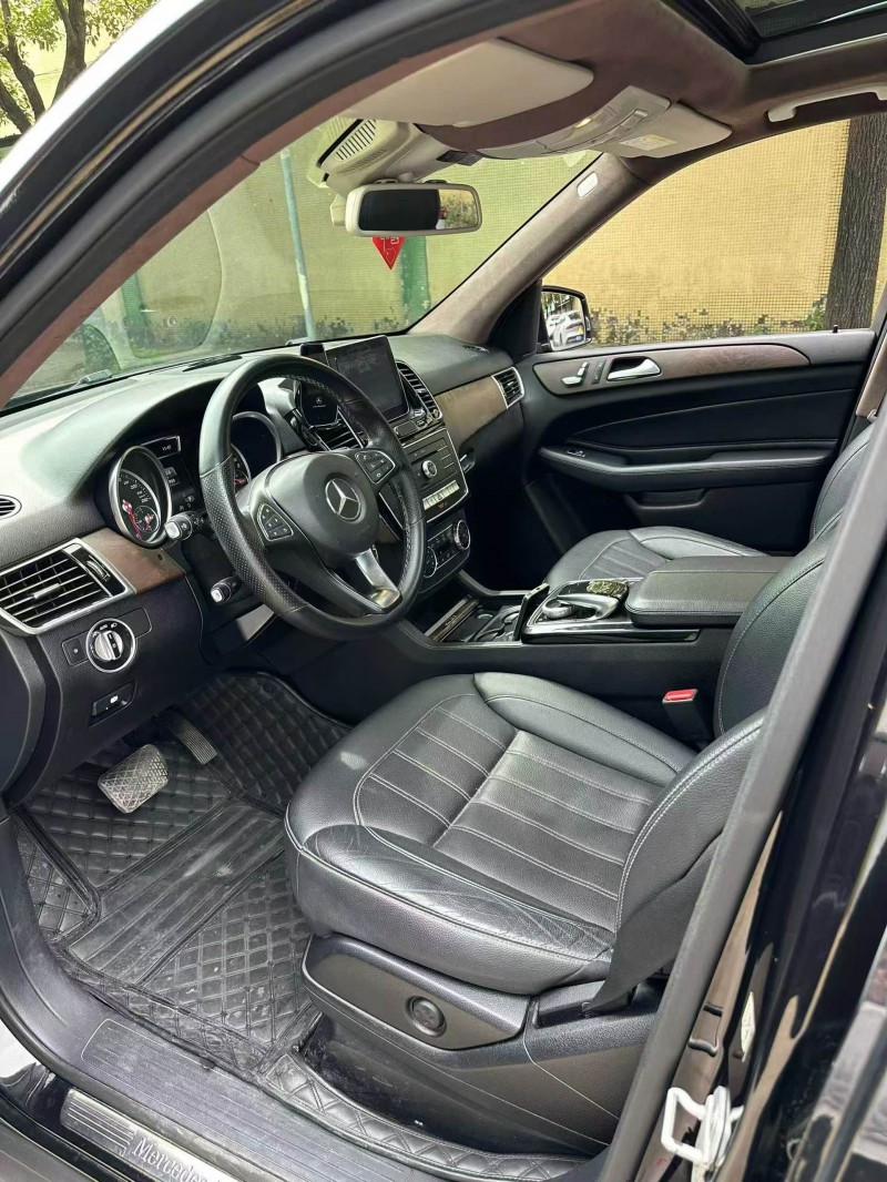 广州16年奔驰GLE3