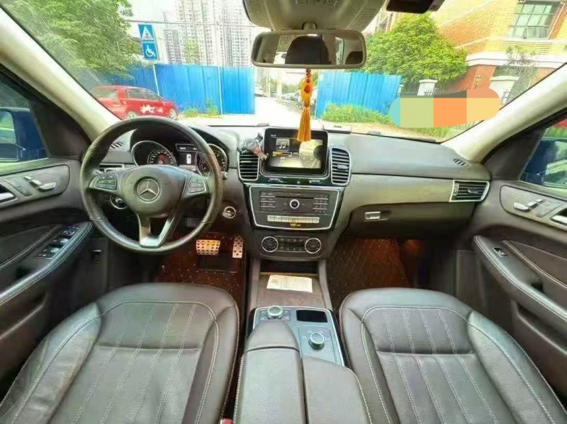 南宁17年奔驰GLE5