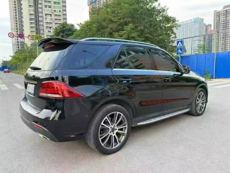 南宁17年奔驰GLE7