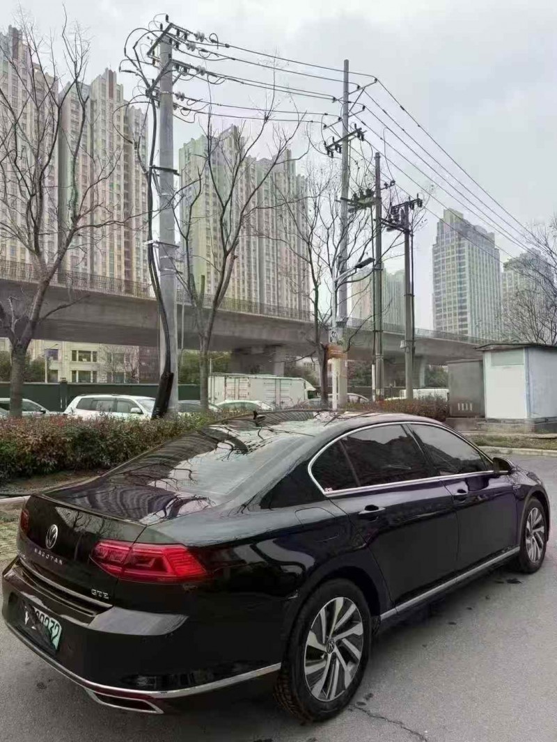 襄阳24年大众迈腾4