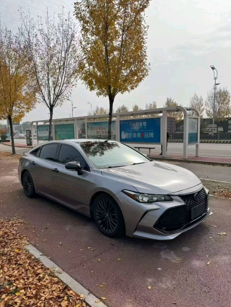 枣庄19年丰田亚洲龙2