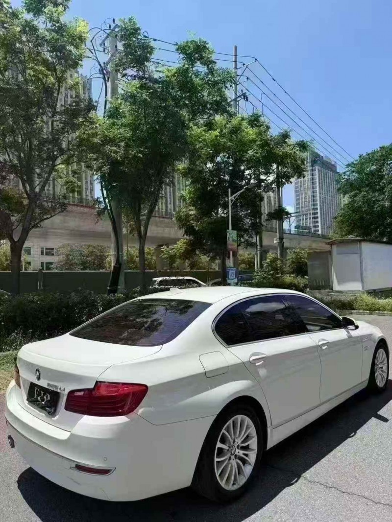 襄阳15年宝马5系4