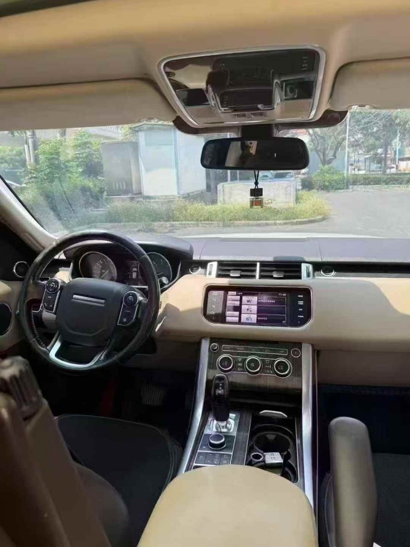 襄阳15年路虎揽胜运动4