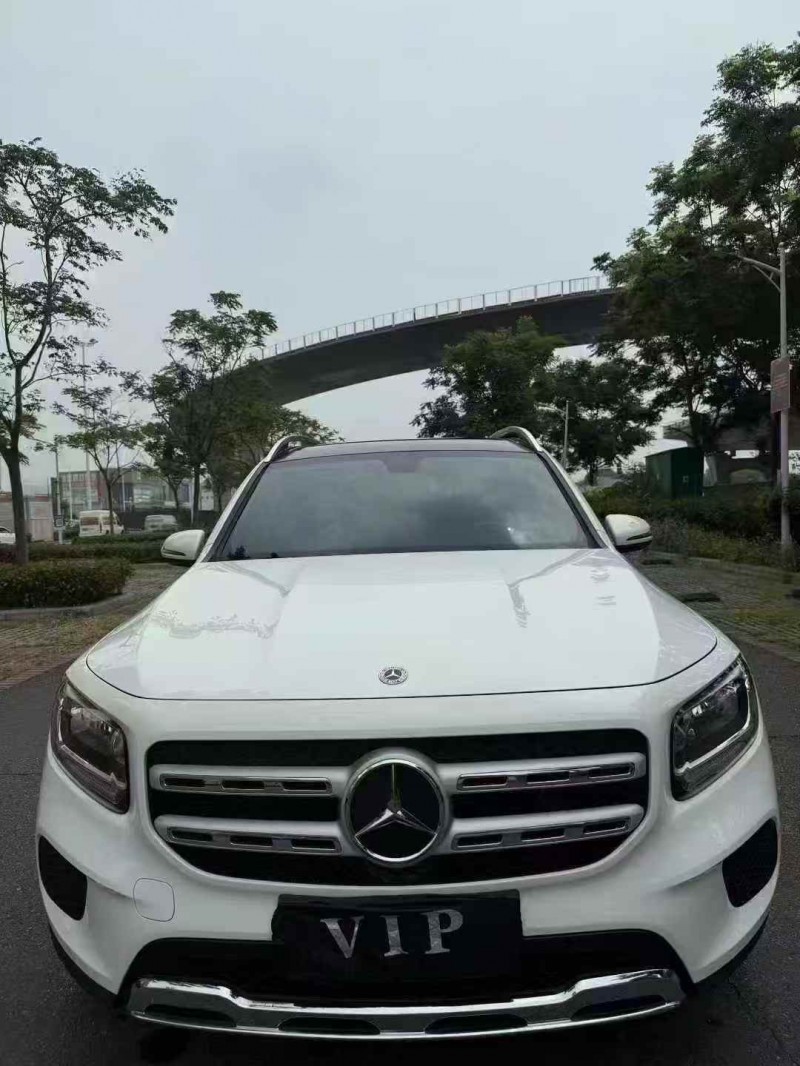 襄阳22年奔驰GLB1