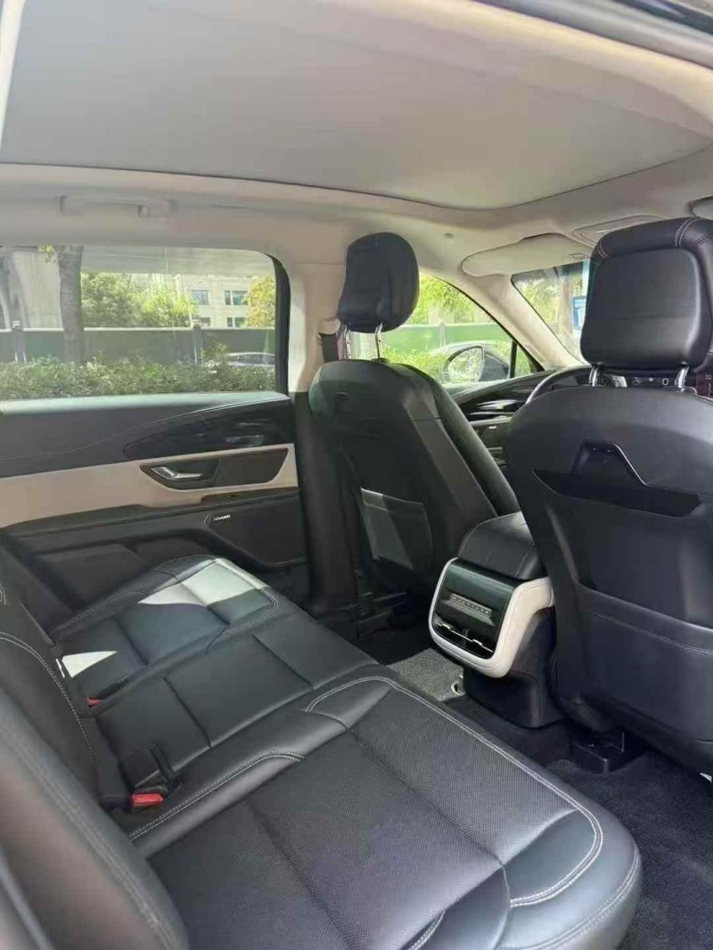 襄阳23年林肯航海家3