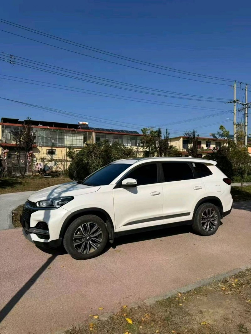 枣庄19年奇瑞瑞虎3