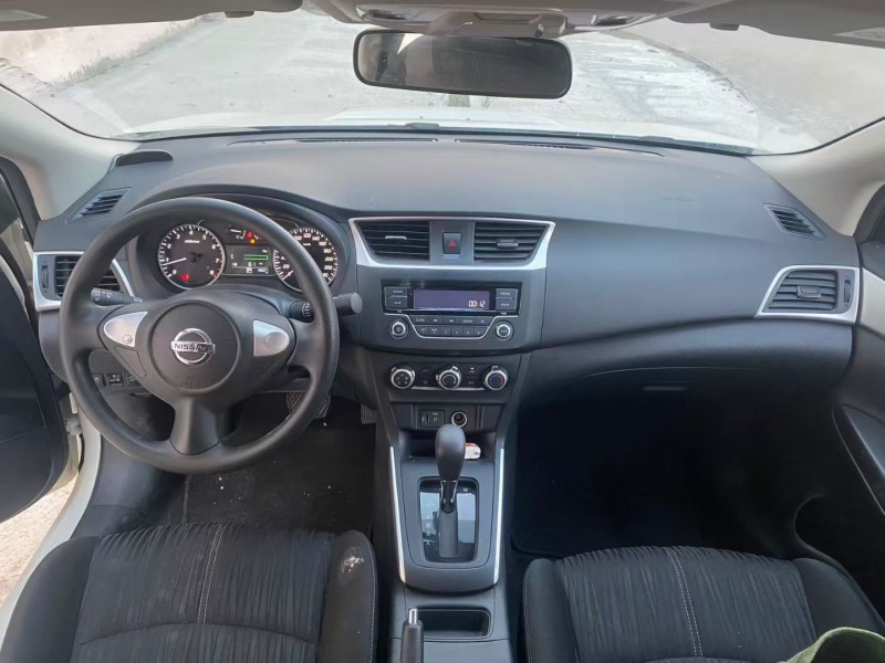 青岛24年日产轩逸5