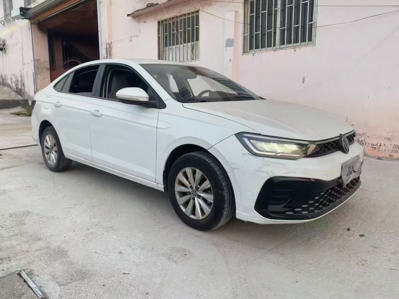 青岛24年大众朗逸2