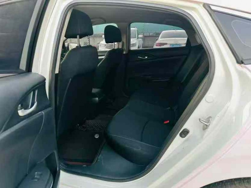 东莞17年本田思域6