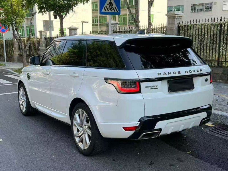 深圳19年路虎揽胜运动7