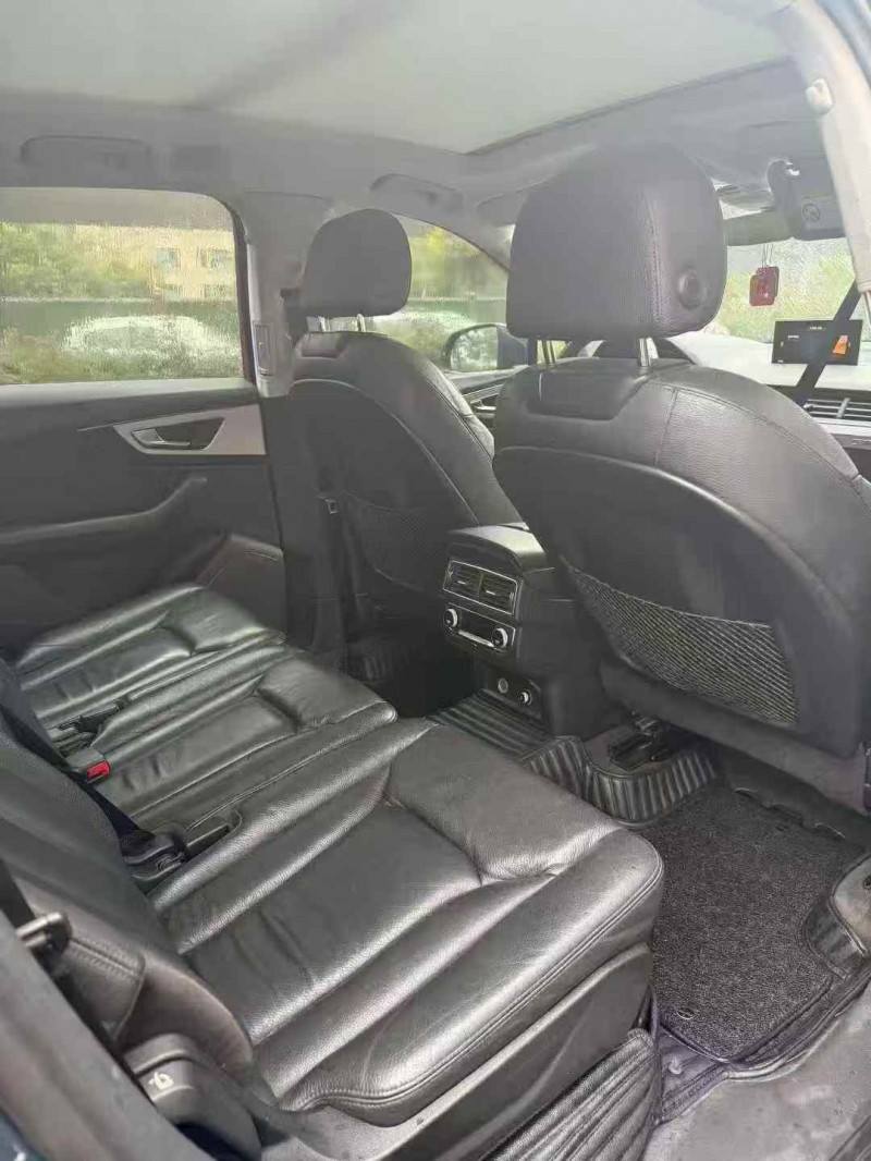 襄阳18年奥迪Q73