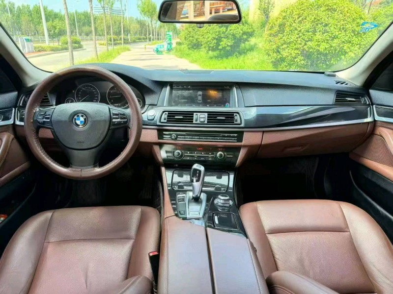 枣庄15年宝马5系9