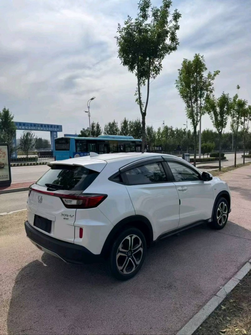 枣庄17年本田XRV4