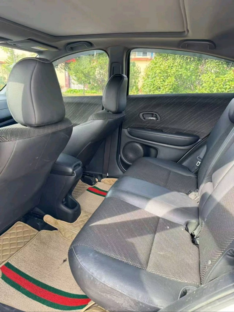 枣庄17年本田XRV8