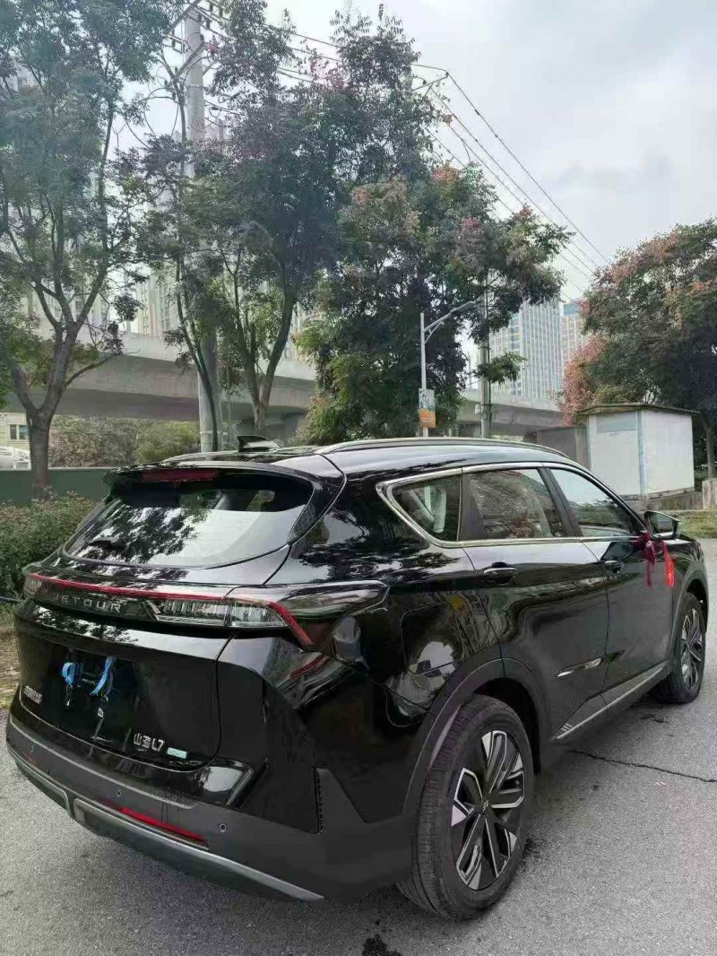 襄阳25年奇瑞捷途4