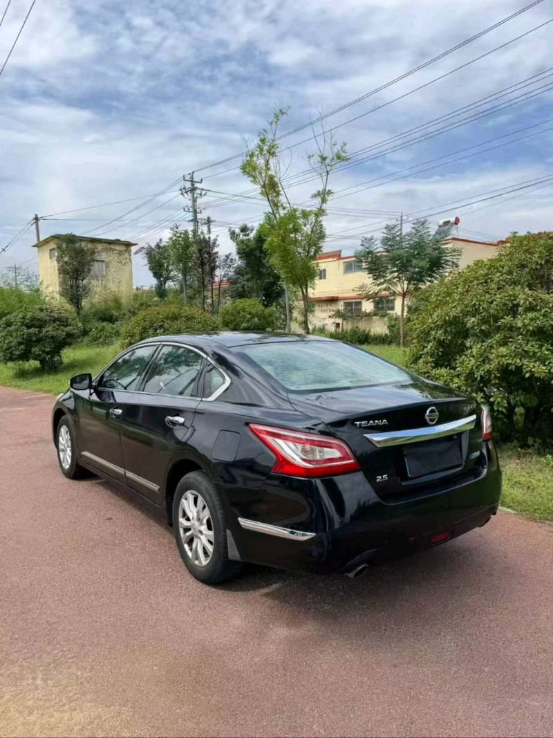 枣庄14年日产天籁6