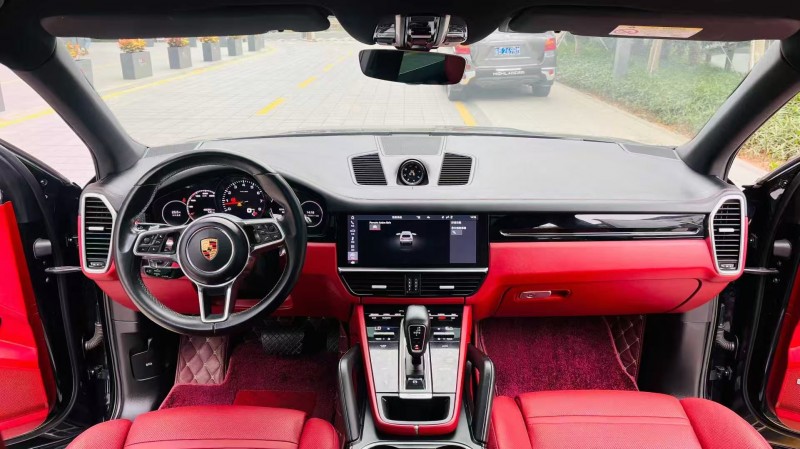 深圳20年保时捷卡宴5