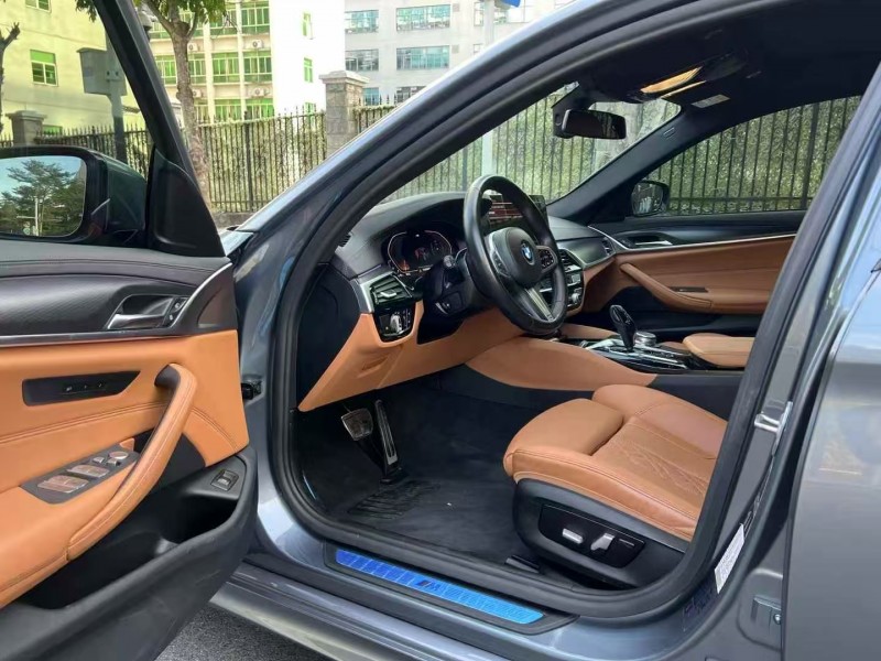 深圳22年宝马5系4