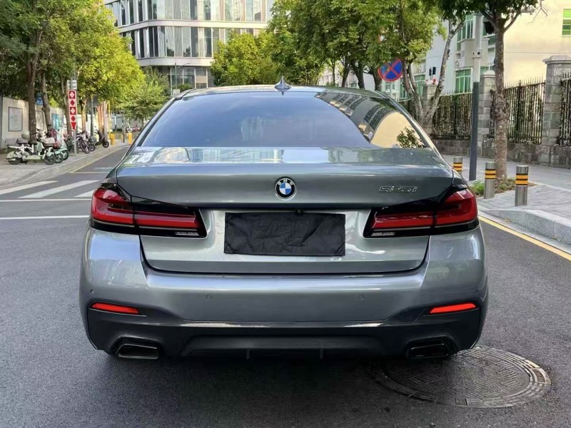 深圳22年宝马5系8