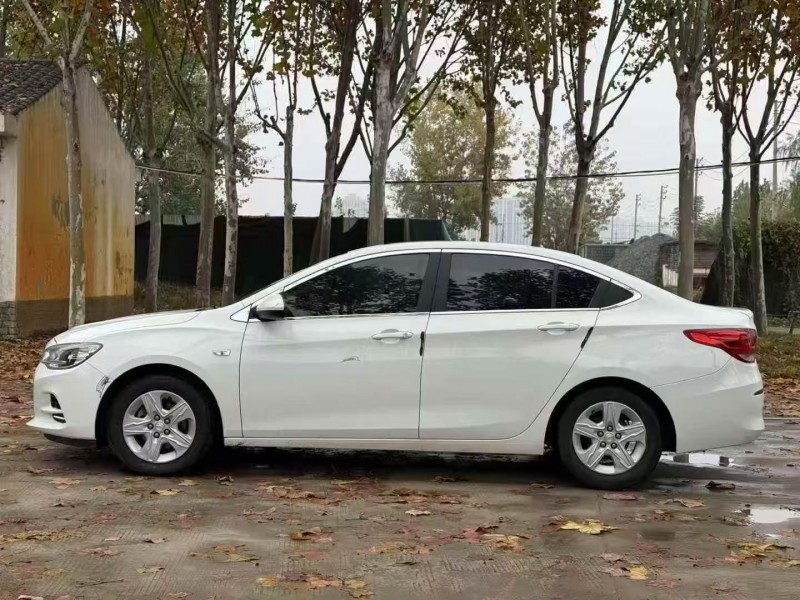 鹤壁18年雪佛兰科沃兹6