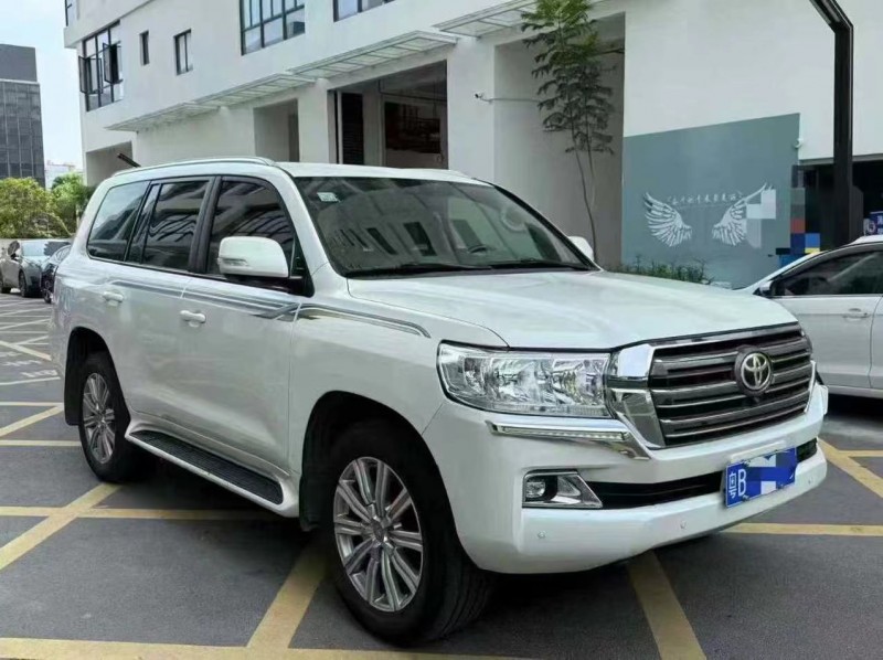 深圳18年丰田兰德酷路泽2