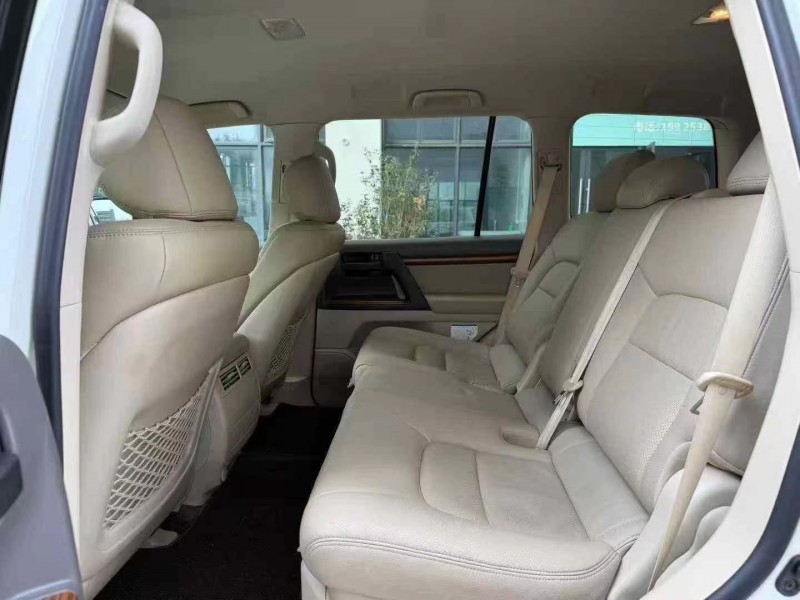 深圳18年丰田兰德酷路泽5