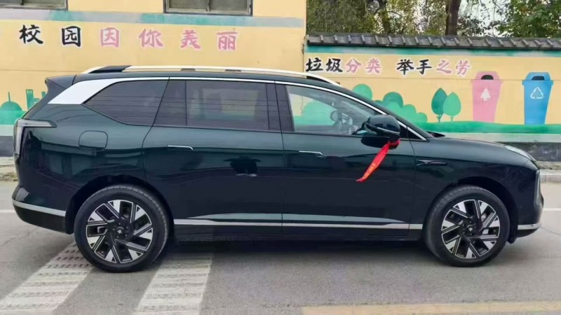 济南25年传祺昊铂GT8