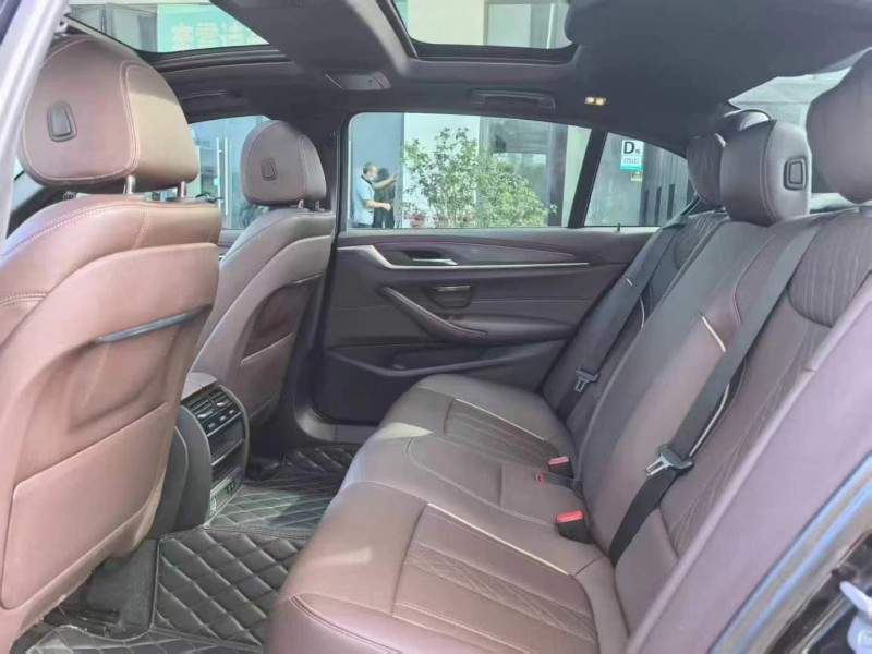 深圳22年宝马5系5