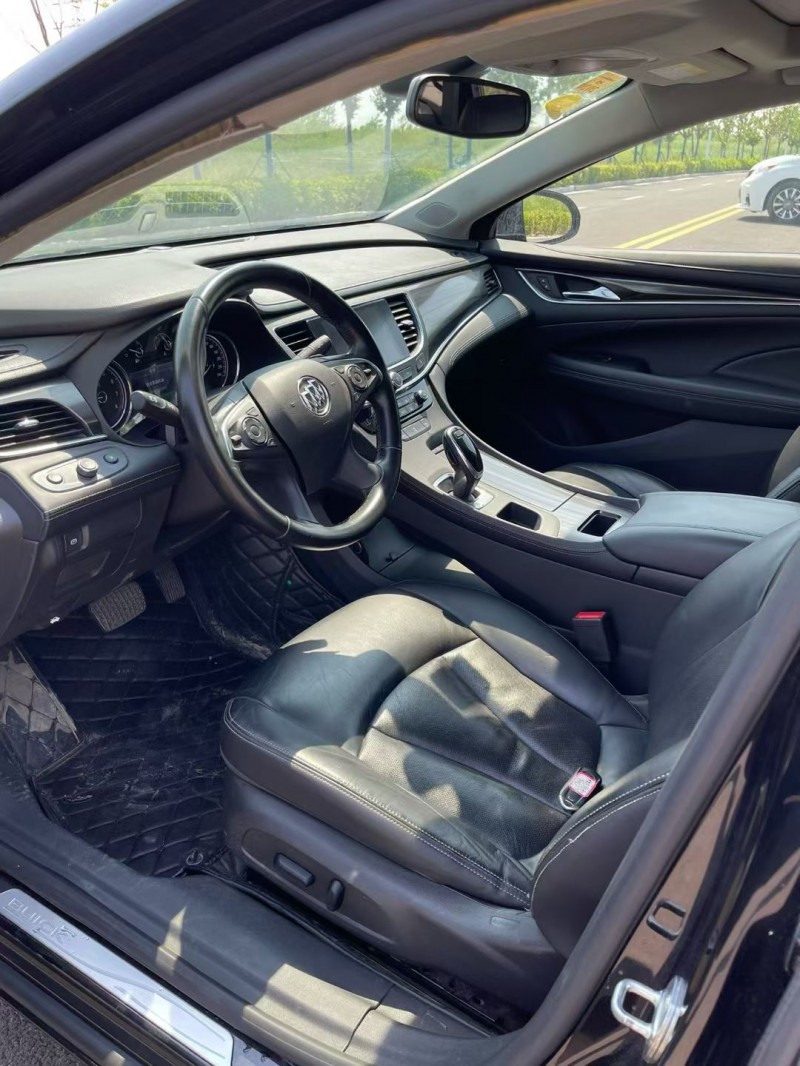 宿迁18年别克君越6