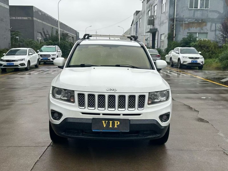 宿迁16年Jeep指南者1