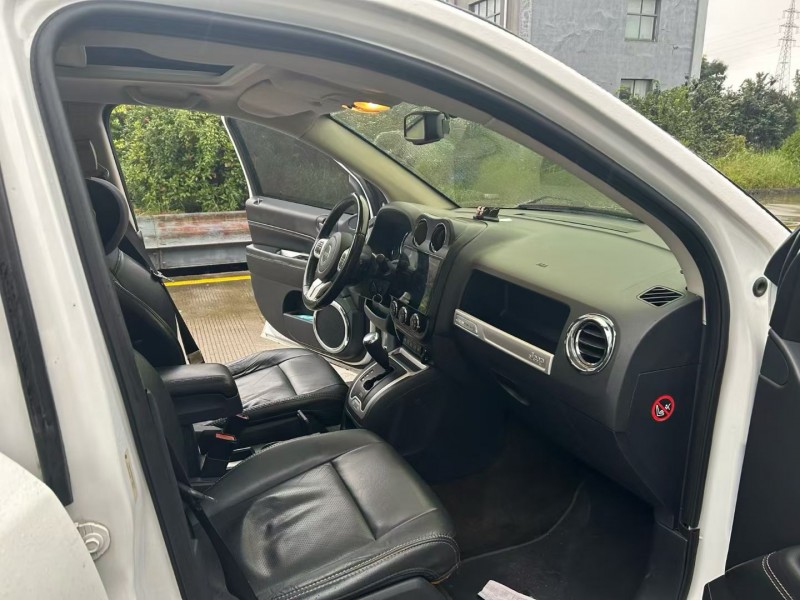 宿迁16年Jeep指南者5