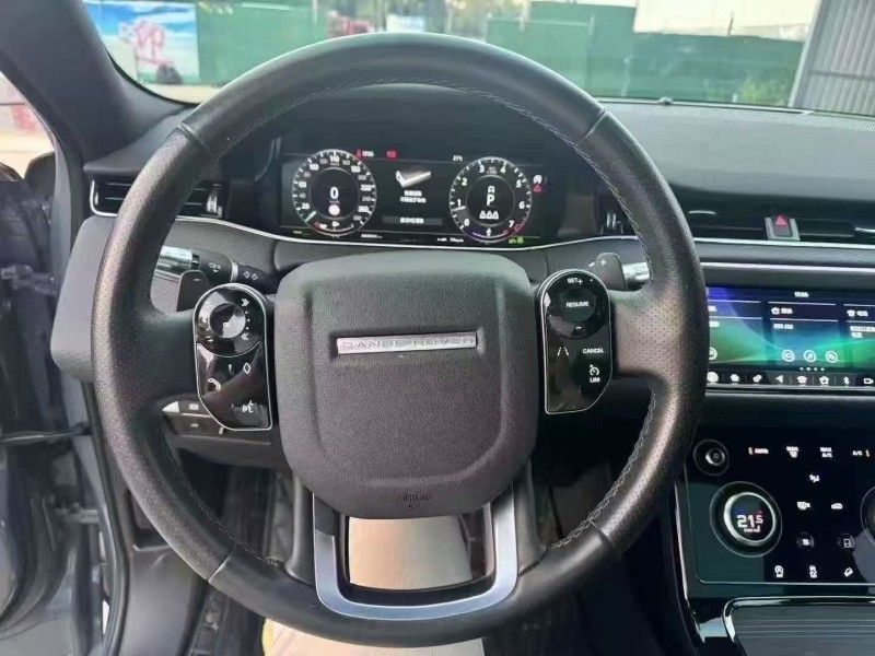 济宁20年路虎极光8