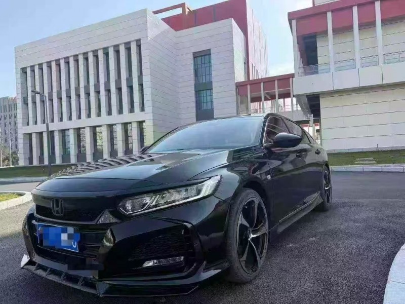 呼和浩特19年本田型格2