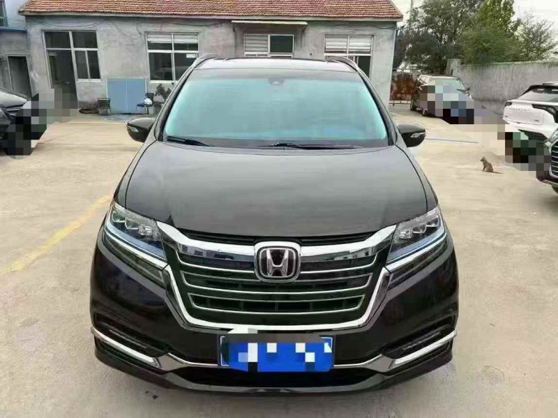 青岛20年本田艾力绅1