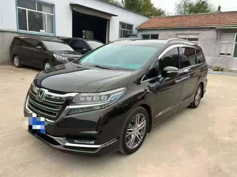 青岛20年本田艾力绅2