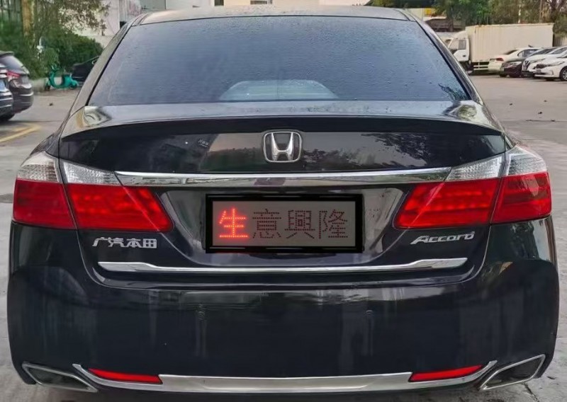 深圳16年本田雅阁4