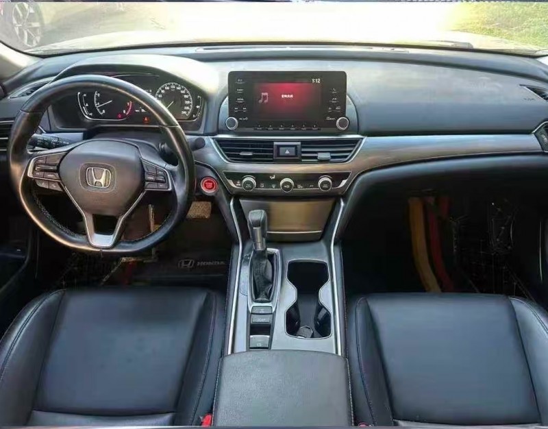 贵阳20年本田雅阁5