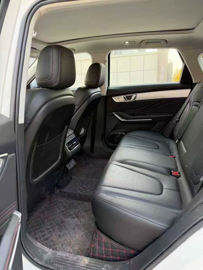 泰安24年奔腾T996