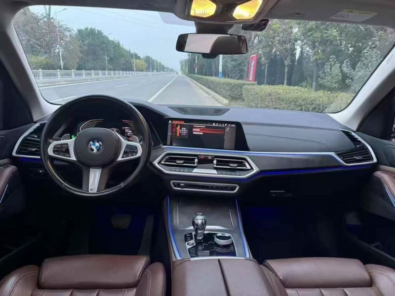 东营21年宝马X54