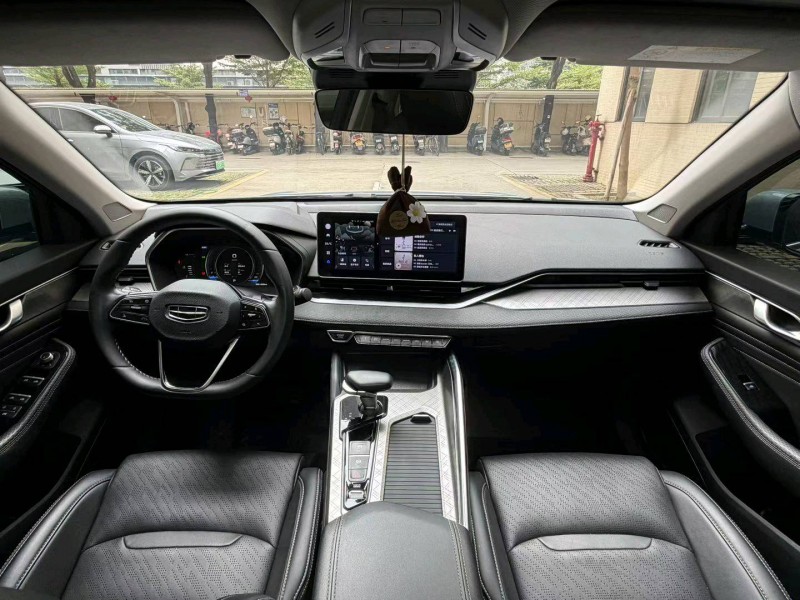 佛山23年吉利星瑞8