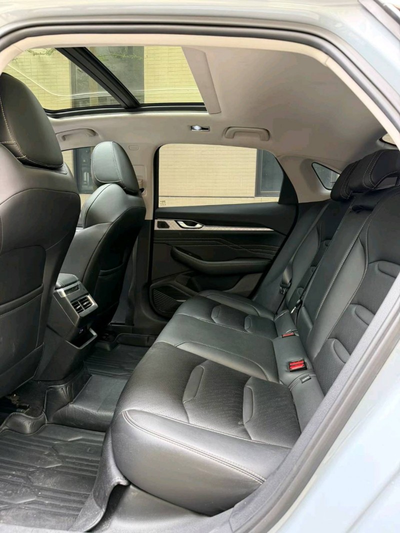 佛山23年吉利星瑞9